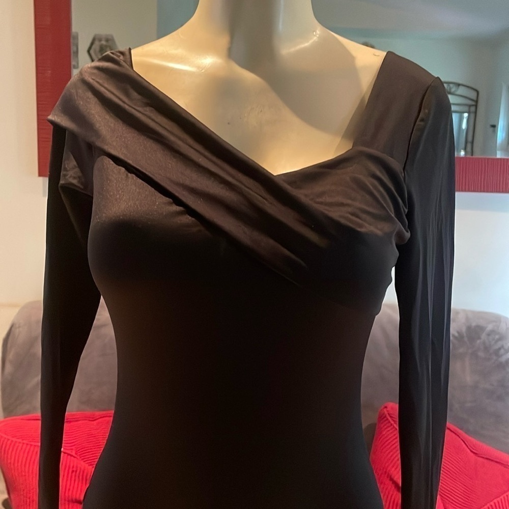Madison and Berkeley- Wrapped Asymmetric Body size M - Picture 5 of 9